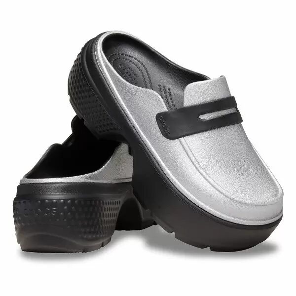 Crocs Γυναικεία Stomp Metallic Loafer Clog 210363-01V Silver/Black - Image 3